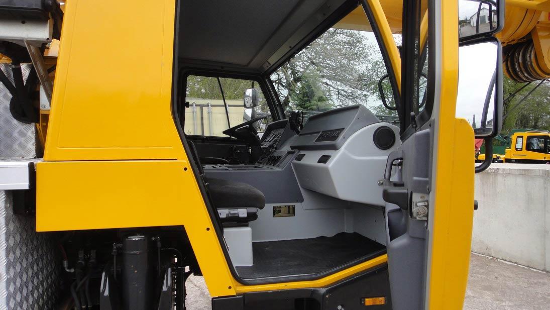 Tadano ATF 40G-2 40-ton All-Terrain Crane Tadano ATF 40G-2 40-ton All-Terrain Crane