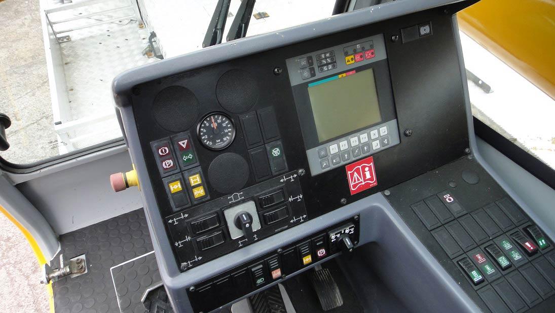 Tadano ATF 40G-2 40-ton All-Terrain Crane Tadano ATF 40G-2 40-ton All-Terrain Crane