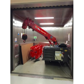 UNIC URW-376 Mini Spider Crane UNIC URW-376 Mini Spider Crane