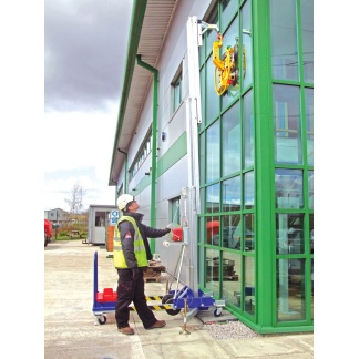 Glassmax 500 hoist Working Shot