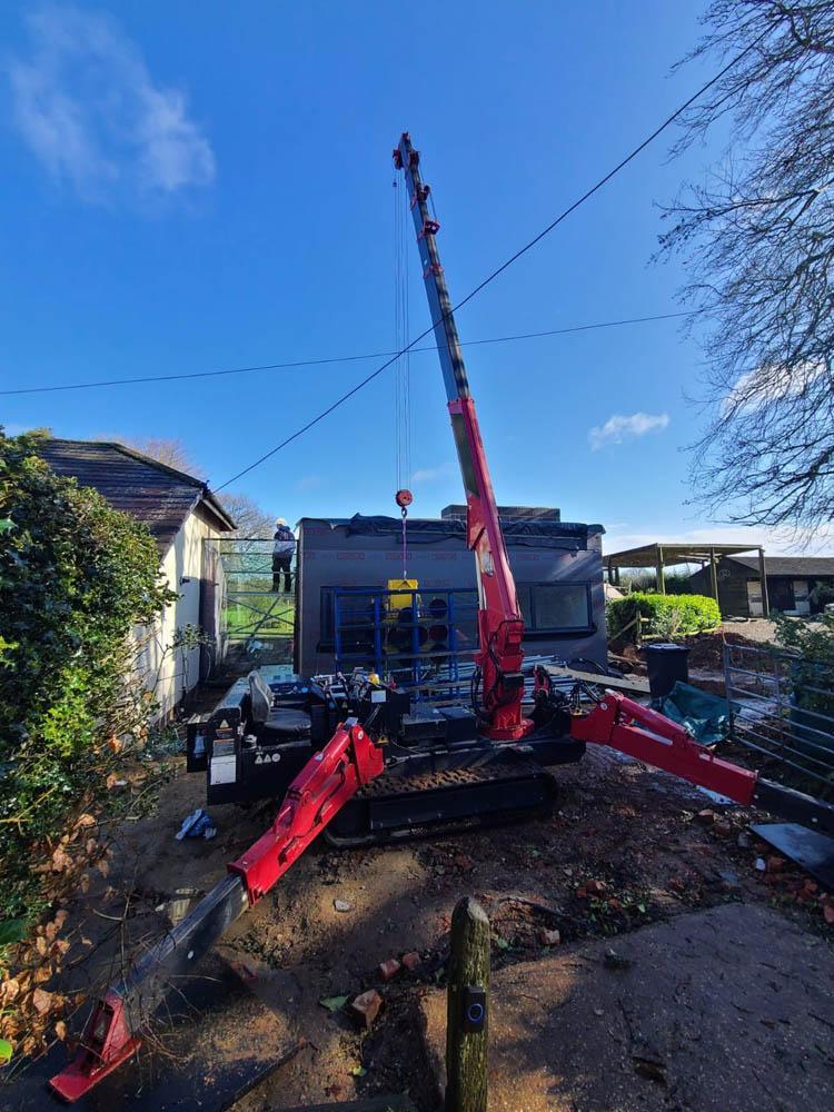 URW-376 Mini Spider Crane and Hydraulica 1200 Dual Circuit Glass Vacuum Lifter