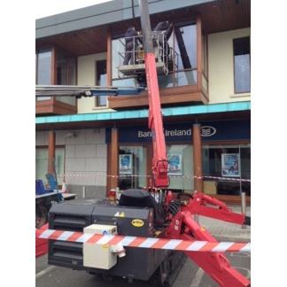 UNIC URW-376 Mini Spider Crane UNIC URW-376 Mini Spider Crane