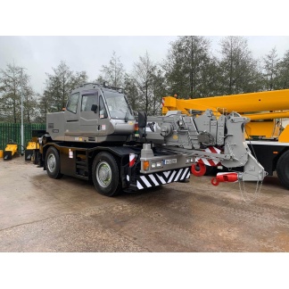 TADANO TR-200EXC 20-Ton City Crane TADANO TR-200EXC 20-Ton City Crane