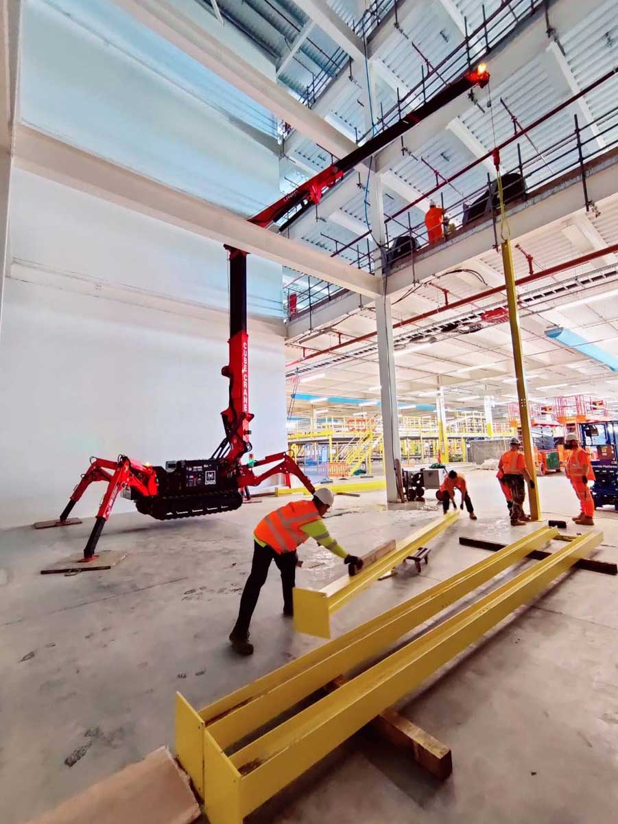 UNIC Cube Crane