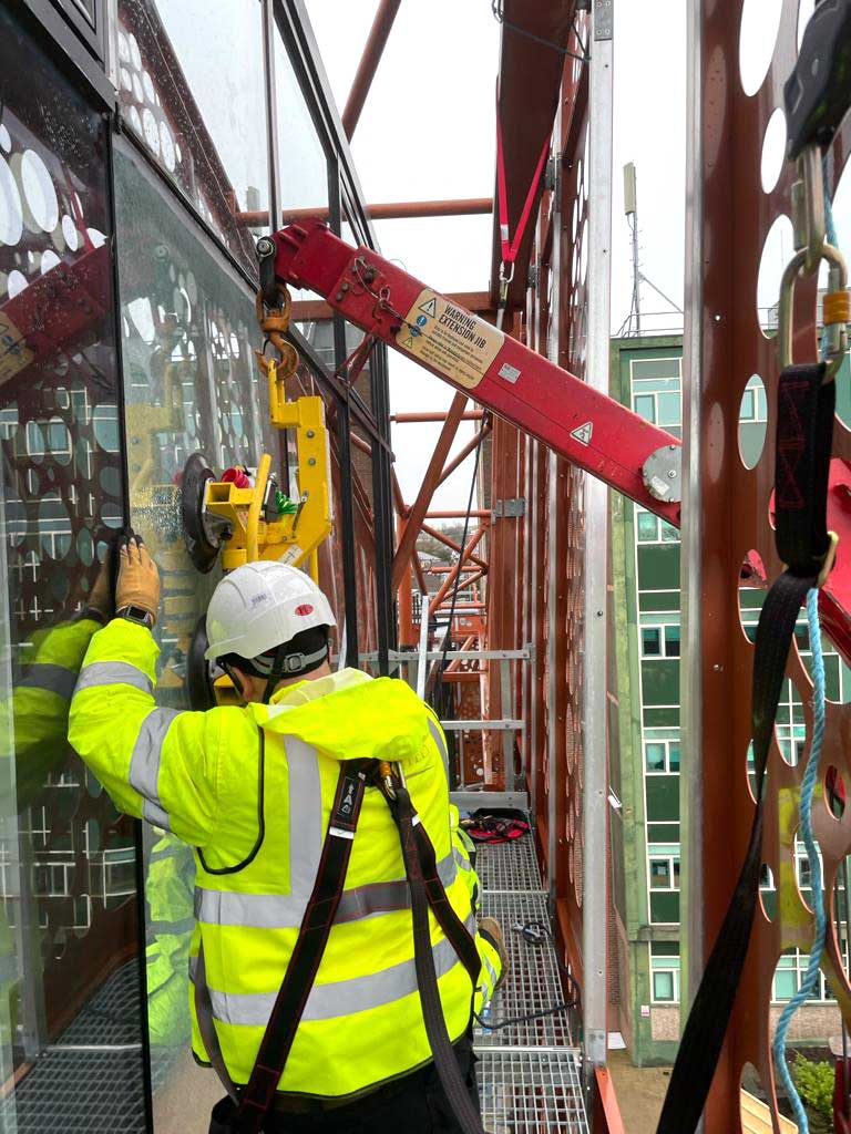 URW-706 Mini Spider Crane