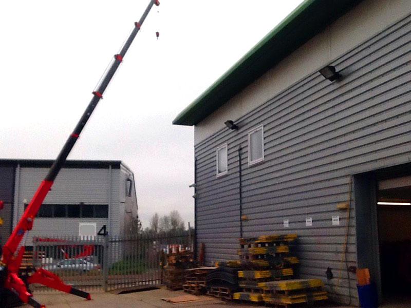Mini Spider Crane Hire – UNIC URW 376 in action Mini Spider Crane Hire – UNIC URW 376 in action